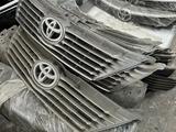 Решетки радиатора Camry 50-55 за 35 000 тг. в Жезказган – фото 4