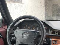 Mercedes-Benz E 230 1993 года за 1 500 000 тг. в Шымкент