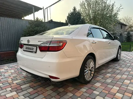 Toyota Camry 2015 года за 10 500 000 тг. в Алматы – фото 11