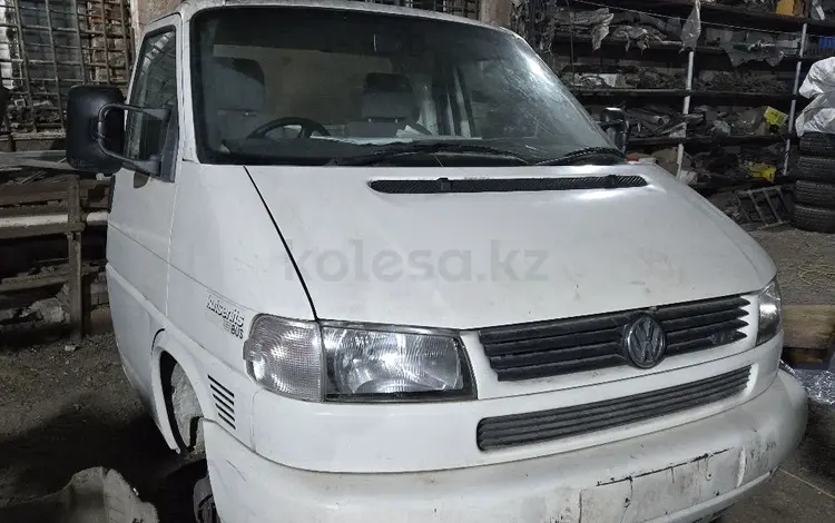 Volkswagen Transporter 2001 годаүшін2 500 000 тг. в Алматы