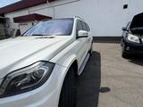 Mercedes-Benz GL 500 2013 года за 17 000 000 тг. в Тараз – фото 4