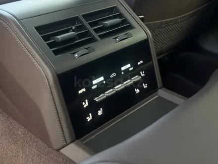 Porsche Panamera 4 E-Hybrid 2026 года за 85 000 000 тг. в Алматы – фото 36