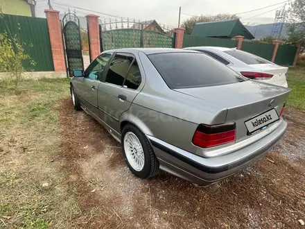 BMW 323 1993 года за 1 200 000 тг. в Алматы – фото 7