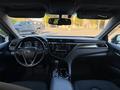 Toyota Camry 2018 года за 11 350 000 тг. в Караганда – фото 11