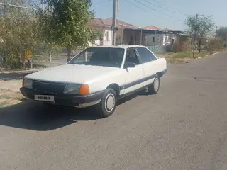 Audi 100, 1985