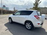 Toyota RAV4 2010 года за 8 100 000 тг. в Астана – фото 3