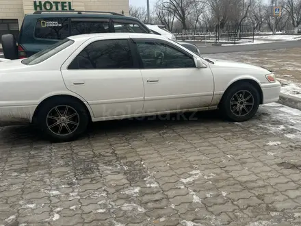 Toyota Camry 2001 года за 3 500 000 тг. в Конаев (Капшагай) – фото 3