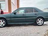 Mercedes-Benz C 220 1997 годаfor1 700 000 тг. в Актау – фото 3