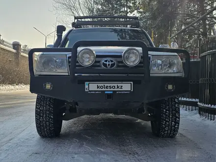 Toyota Land Cruiser 2005 года за 10 500 000 тг. в Астана – фото 2