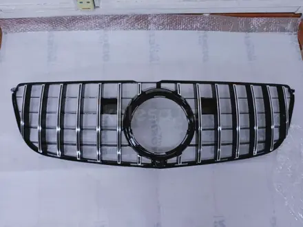 Решотка радиатора Mercedes-Benz GLSүшін145 000 тг. в Алматы