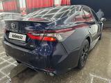 Toyota Camry 2020 годаfor12 000 000 тг. в Шымкент – фото 4