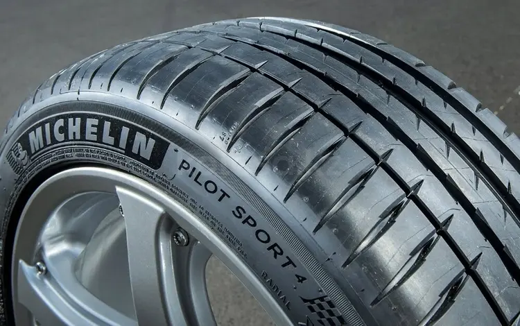 Шины Michelin 265/55R19 Pilot sport 4 SUV за 180 000 тг. в Алматы