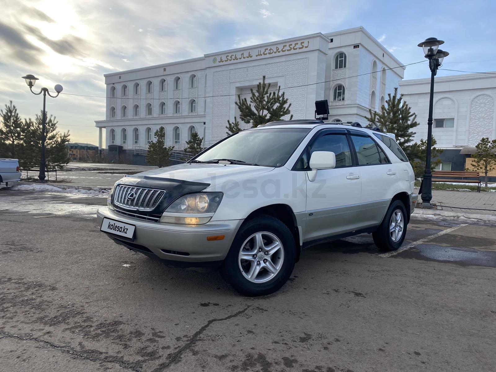 Lexus RX 300 2001 г.