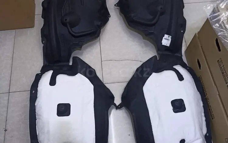 Подкрылок Toyota Highlander 2021 ORIGINAL за 65 000 тг. в Алматы