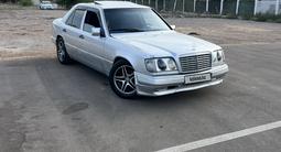 Mercedes-Benz E 230 1991 годаүшін1 800 000 тг. в Алматы