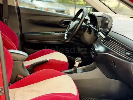 Hyundai Bayon 2022 года за 6 750 000 тг. в Алматы – фото 13