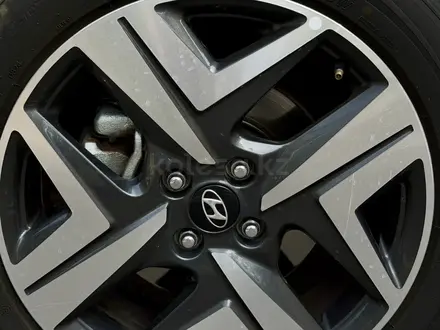 Hyundai Bayon 2022 года за 6 750 000 тг. в Алматы – фото 22