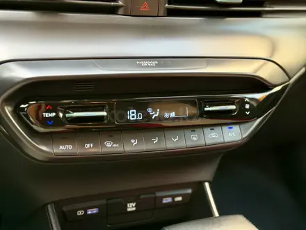 Hyundai Bayon 2022 года за 6 750 000 тг. в Алматы – фото 27