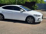 Hyundai Elantra 2018 годаүшін6 800 000 тг. в Астана