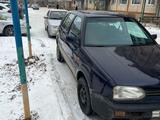 Volkswagen Golf 1996 года за 1 300 000 тг. в Житикара – фото 3