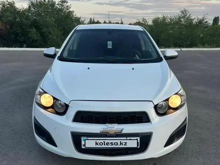 Chevrolet Aveo 2015 года за 3 500 000 тг. в Актобе – фото 3