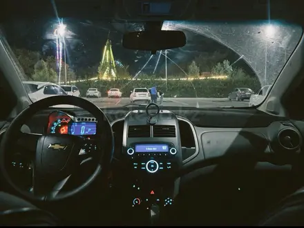 Chevrolet Aveo 2015 года за 3 500 000 тг. в Актобе – фото 10