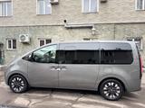 Hyundai Staria 2023 годаүшін24 000 000 тг. в Алматы – фото 3