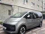 Hyundai Staria 2023 годаүшін24 000 000 тг. в Алматы – фото 4