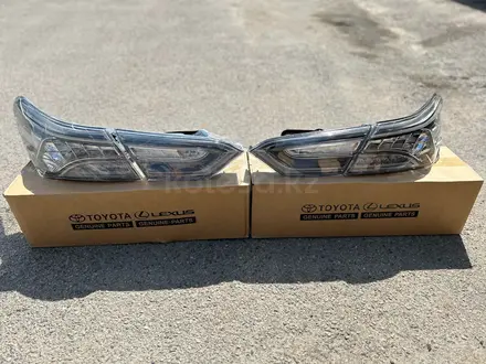 Комплект задних фонарей S-Edition на CAMRY 70- за 100 000 тг. в Алматы