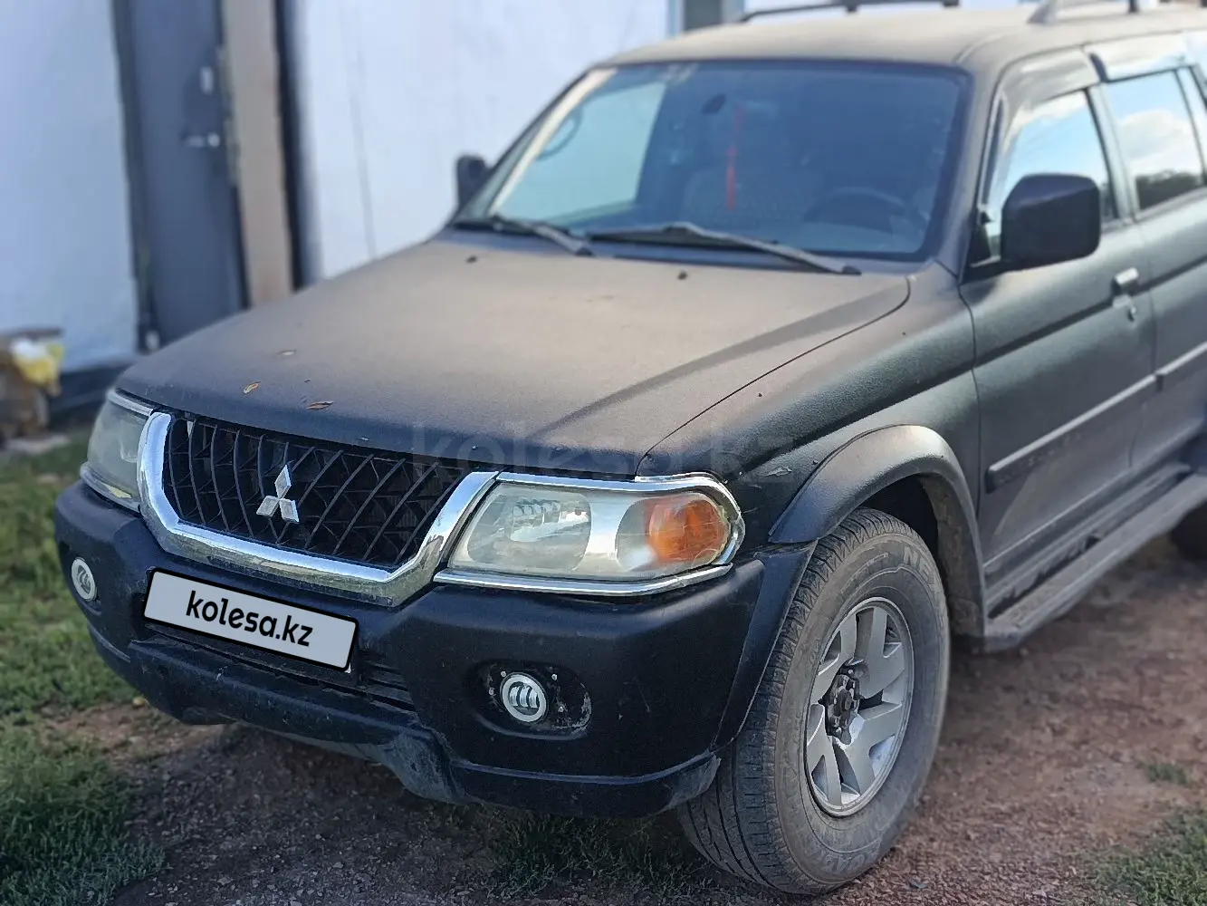 Mitsubishi Montero Sport, 2001