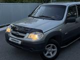 Chevrolet Niva 2015 годаүшін3 550 000 тг. в Астана – фото 2