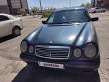 Mercedes-Benz E 230 1996 годаүшін2 000 000 тг. в Астана