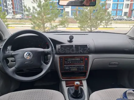 Volkswagen Passat 1997 года за 1 900 000 тг. в Караганда – фото 11