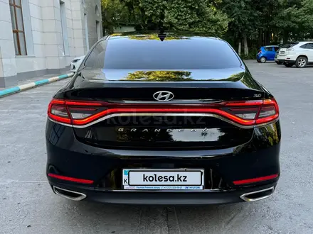 Hyundai Grandeur 2019 года за 13 000 000 тг. в Шымкент – фото 4