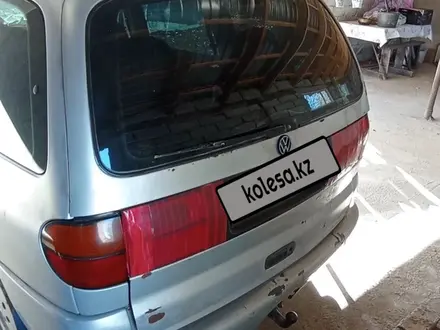 Volkswagen Sharan 1997 года за 1 550 000 тг. в Ленгер – фото 6