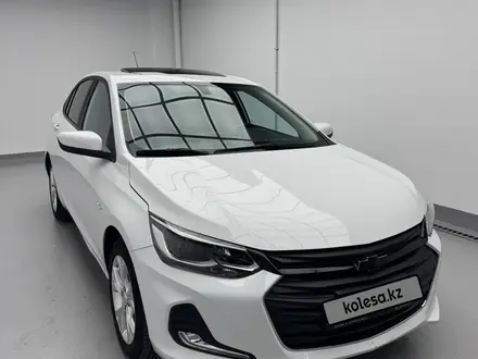 Chevrolet Onix 2023 года за 6 300 000 тг. в Астана
