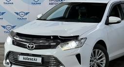 Toyota Camry 2014 годаүшін10 650 000 тг. в Шымкент – фото 2