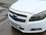 Chevrolet Malibu 2013 года за 6 300 000 тг. в Алматы – фото 2