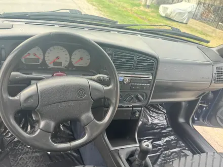 Volkswagen Passat 1996 года за 2 000 000 тг. в Шымкент – фото 13