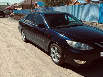 Toyota Camry 2002 года за 3 200 000 тг. в Атырау – фото 4