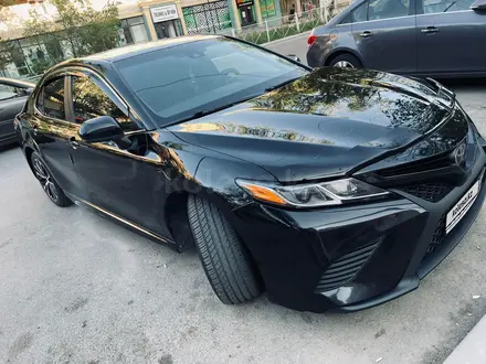 Toyota Camry 2018 года за 12 500 000 тг. в Алматы – фото 5