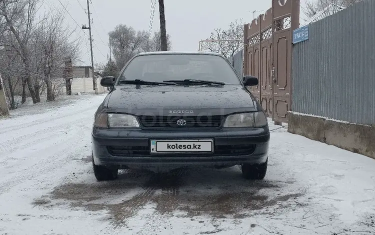 Toyota Carina E 1994 годаfor2 000 000 тг. в Тараз