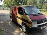 Volkswagen Caravelle 1994 года за 1 550 000 тг. в Алматы