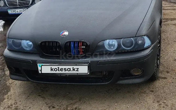 BMW 523 1998 годаүшін2 800 000 тг. в Алматы