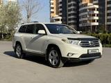 Toyota Highlander 2012 года за 13 400 000 тг. в Шымкент – фото 2