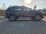 Toyota RAV4 2024 года за 21 990 000 тг. в Костанай – фото 3