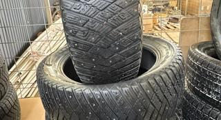 Зимних шин Goodyear 245/55/R19 103T за 400 000 тг. в Алматы