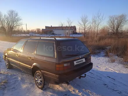 Volkswagen Passat 1992 года за 1 600 000 тг. в Караганда – фото 3