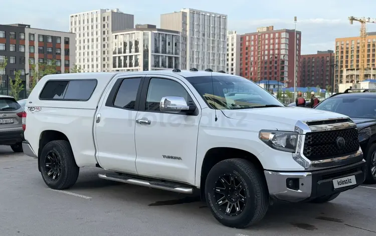 Toyota Tundra 2019 года за 33 000 000 тг. в Астана