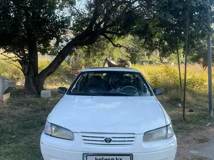 Toyota Camry 1997 года за 2 500 000 тг. в Алматы – фото 5